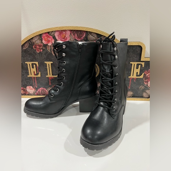Sun + Stone Frankiee Lace-Up Lug Combat Booties - Picture 12 of 12